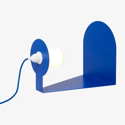 Made in Design Halo Table lamp metal blue / Wall light &amp; shelf - Multiposition - ATELIER DOBRA