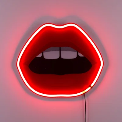 Made in Design Néon Mouth Small Wall light with plug - / Acrylic - L 47 x H 40 cm by Seletti Red