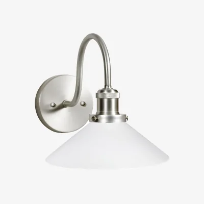 Nordic Nest PR Home August wall lamp Opal-chrome