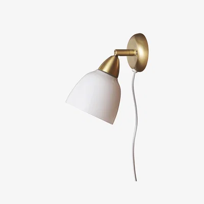 Nordic Nest Superliving Urban short wall lamp Brushed Brass