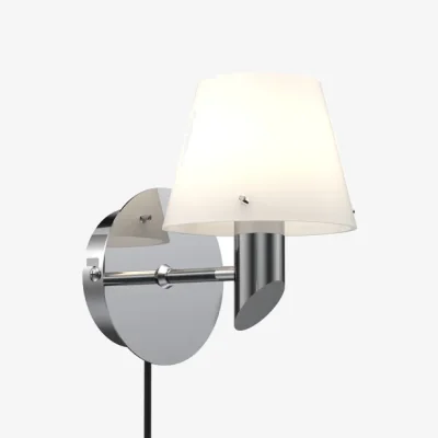 Nordic Nest Herstal Gil wall lamp Chrome–opal glass