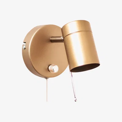 Nordic Nest Correct wall lamp Gold