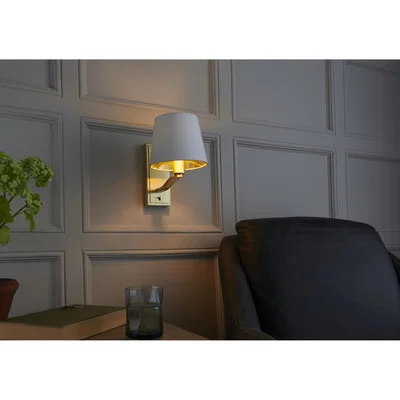 Perch and Parrow Tristan Simple Golden Wall Lamp