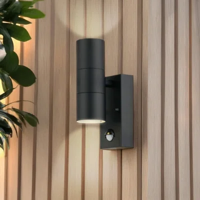 The Range Blaze 2lt Outdoor Wall Washer Light - Black And Clear Glass