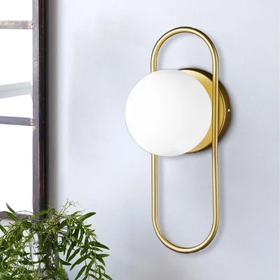 The Range Golden Wall Light with Glass Shade - Gold / 12cm