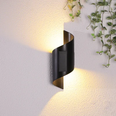 The Range Solar Astley Wall Light - Black