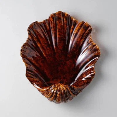 Tobias Oliver Porta Romana | Scallop Wall Light Small | Tigers Eye