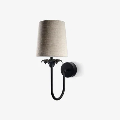 Tobias Oliver Porta Romana I Edith Wall Light I Black