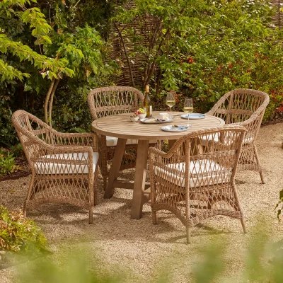 Gardenesque Arlington 4 Seater | Round Dining Set