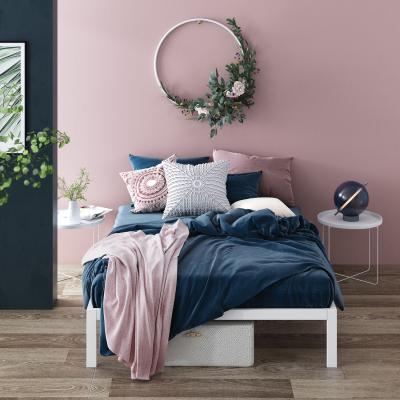 The Range Sally White Metal Bed Frame - White / King