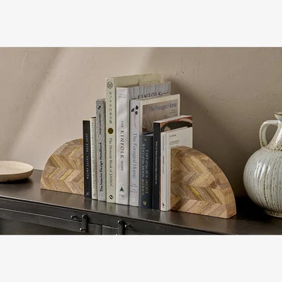 Nkuku Nkuku Oyvu Mango Wood Book Ends | Gift Jewellery & Accessories | Natural | Pair