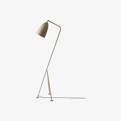 Nordic Nest Gubi Grashopper floor lamp Warm grey