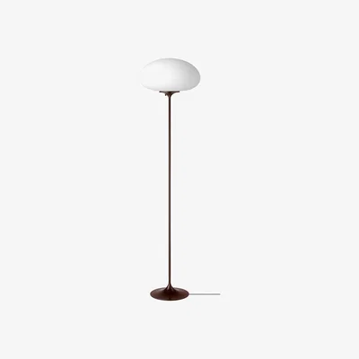 Nordic Nest Gubi Stemlite floor lamp 150 cm Black red