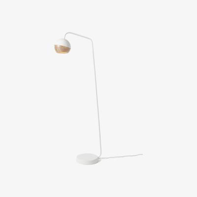 Nordic Nest Mater Ray floor lamp white oak detail on screen
