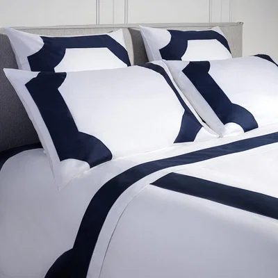Amara Rivolta Carmignani - Chateau De Blois Flat Sheet Set - White/Navy - Super King