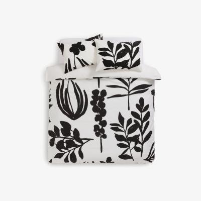 Habitat Habitat Cotton Floral Placement Black Bedding Set - Double