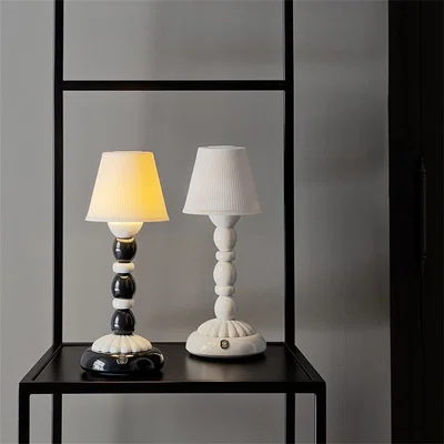Amara Palm Firefly Table Lamp