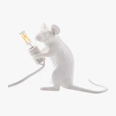 Amara Seletti - Mouse Lamp - Sitting
