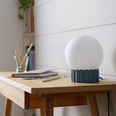 Habitat Habitat Ribbed Globe Table Lamp - Blue & White