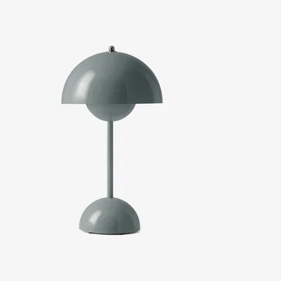 Made in Design Flowerpot VP9 Wireless lamp - / H 29.5 cm - By Verner Panton, 1968 by &tradition Blue/Grey
