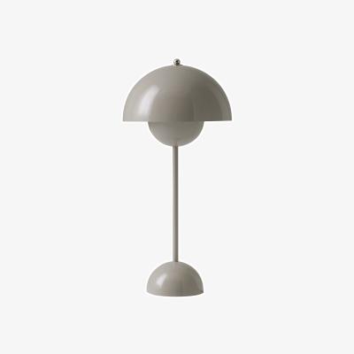 Made in Design Table lamp Flowerpot VP3 metal / H 50 cm - By Verner Panton, 1969 - &tradition