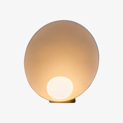Made in Design Musa Table lamp - / Version droite - Ø 26 cm by Vibia Pink
