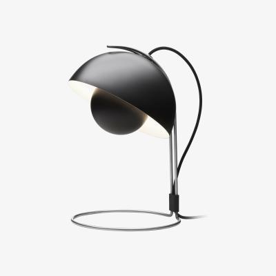 Made in Design FlowerPot VP4 Table lamp by &tradition Black