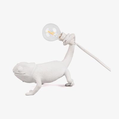 Made in Design Chameleon Still Table lamp - / Resin by Seletti White