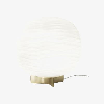 Made in Design Gem Table lamp - / Blown glass by Foscarini White/Gold