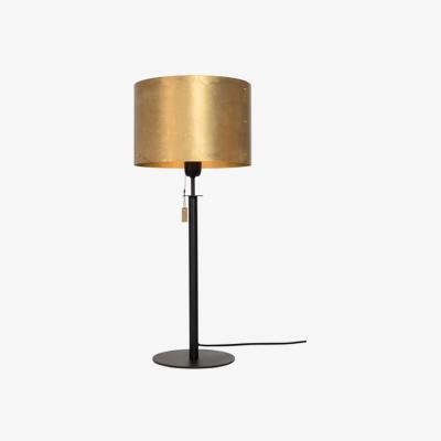 Nordic Nest Konsthantverk Svep table lamp Black/raw brass