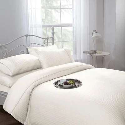 The Range Ritz Hotel Quality 300 Thread Count Duvet Cover Sets - Yellow / Single