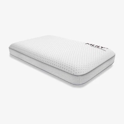 Furniture Village Premier Deluxe Gel Memory Pillow - Red