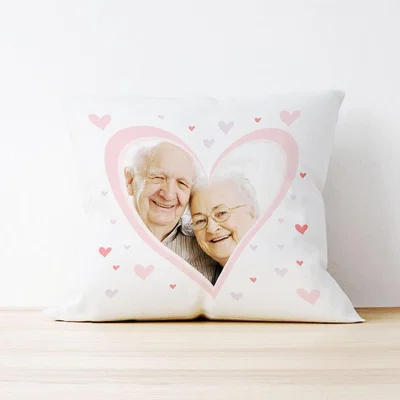 The Range Photo Upload Cushion - Heart - https://g3d-app.com/s/app/acp3_2/en_PFG/xp3rf0k4d81rjzd.html#p=4285206&d=432599&r=2d-canvas&_usePs=1&_pav=3