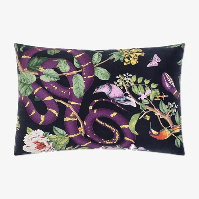 Wolf & Badger Jagger Pillowcase / Queen Us Queen Niluu