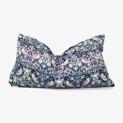 Wolf & Badger Women's Yoga Aromatherapy Eye Pillow Strawberry Thief Grey | Spritz Wellness