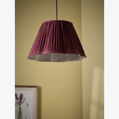 Cox and Cox 35cm Mulberry Scalloped Shade