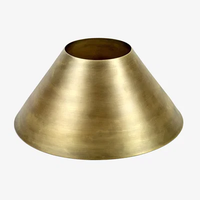 Made in Design Sharp Lampshade - For Studio Simple lamp and pendant lamp - Ø 26 cm by Serax Gold/Metal