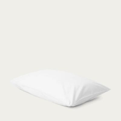 Bombinate.com White Pillowcases Piping