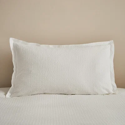 Dunelm EL Seersucker Woven Cotton Oxford Pillowcase