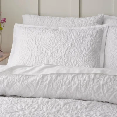 Dunelm Hani Pinsonic Quilted Oxford Pillowcase