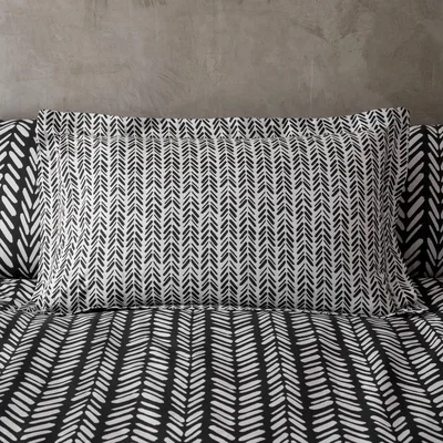Dunelm Anthony Repeat Black 100% Cotton Oxford Pillowcase Black