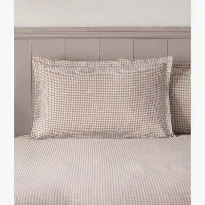 Dunelm Sydney Gingham Polycotton Oxford Pillowcase