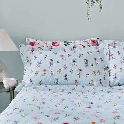 Dunelm Foxley Ditsy Oxford Pillowcase Pink
