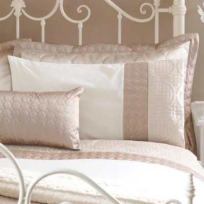 Dunelm Circles Latte Housewife Pillowcase Medium Brown