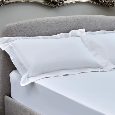 Homebase The Willow Manor Egyptian Cotton Sateen 300 Thread Count Oxford Pillowcase Pair - Glacier White
