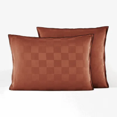 La Redoute Victor Checkerboard 100% Washed Cotton Satin 300 Thread Count Pillowcase