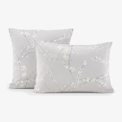 La Redoute Natsumi Floral 100% Cotton Satin 200 Thread Count Pillowcase