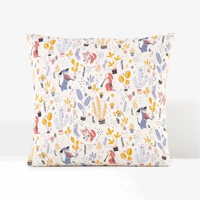 La Redoute Jazzy Graphic Animal Cotton Pillowcase