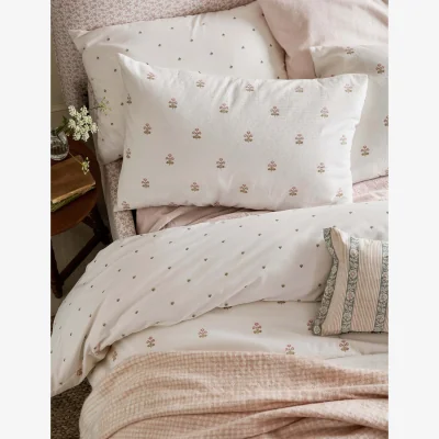 Marks & Spencer Laura Ashley Set of 2 Harthill Dairy Pure Cotton Pillowcases White Mix