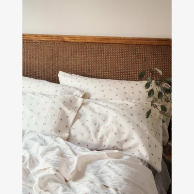 Marks & Spencer Piglet In Bed 2 Pack Linen Rich Posy Bud Pillowcases Pearl